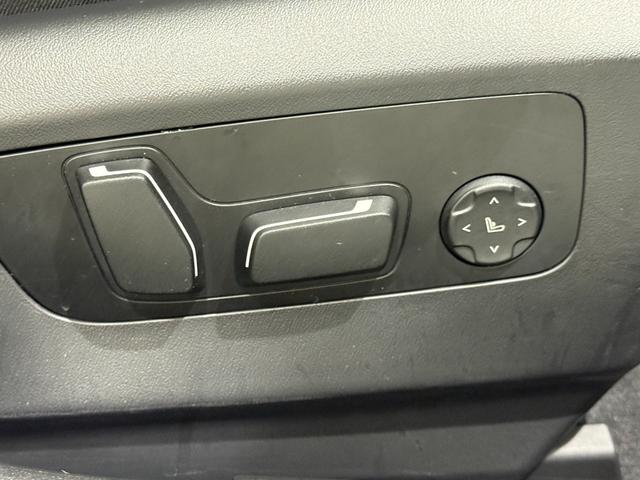 ５シリーズ ５２３ｄ　ｘＤｒｉｖｅ　Ｍスポーツ　アクティブクルーズコントロール　オートトランク　シートヒーター　衝突被害軽減ブレーキ　障害物センサー　３６０度カメラ　フロントカメラ（8枚目）