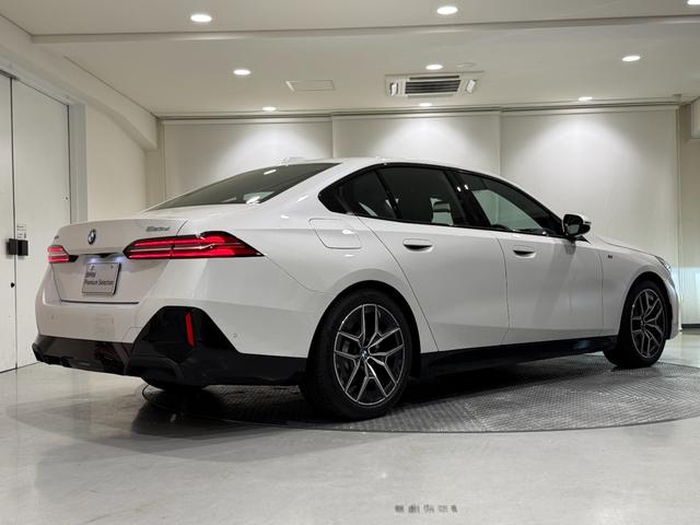 ５シリーズ ５２３ｄ　ｘＤｒｉｖｅ　Ｍスポーツ　アクティブクルーズコントロール　オートトランク　シートヒーター　衝突被害軽減ブレーキ　障害物センサー　３６０度カメラ　フロントカメラ（41枚目）