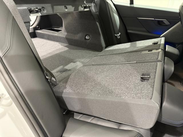 ５シリーズ ５２３ｄ　ｘＤｒｉｖｅ　Ｍスポーツ　アクティブクルーズコントロール　オートトランク　シートヒーター　衝突被害軽減ブレーキ　障害物センサー　３６０度カメラ　フロントカメラ（49枚目）
