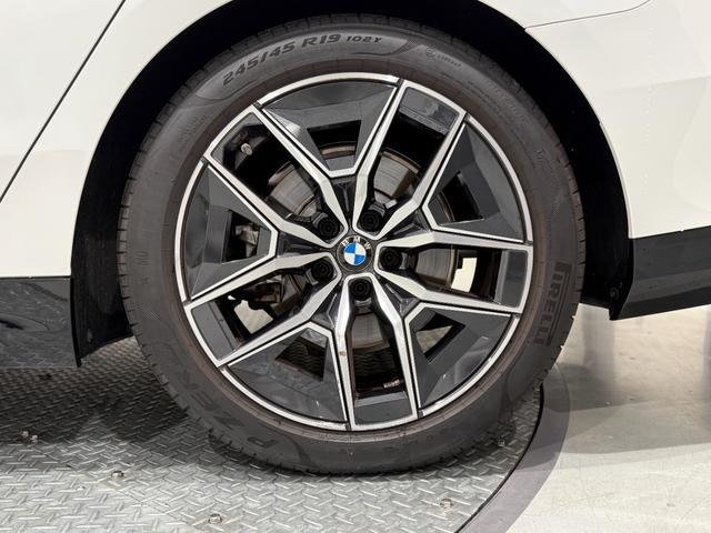 ５シリーズ ５２３ｄ　ｘＤｒｉｖｅ　Ｍスポーツ　アクティブクルーズコントロール　オートトランク　シートヒーター　衝突被害軽減ブレーキ　障害物センサー　３６０度カメラ　フロントカメラ（55枚目）