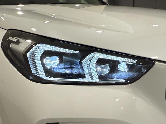 Ｘ１ ｘＤｒｉｖｅ　２０ｄ　Ｍスポーツ　アルカンタラシート　ヘッドアップディスプレイ　純正ナビゲーション　３６０度カメラ　駐車支援システム　アクティブクルーズコントロール（35枚目）