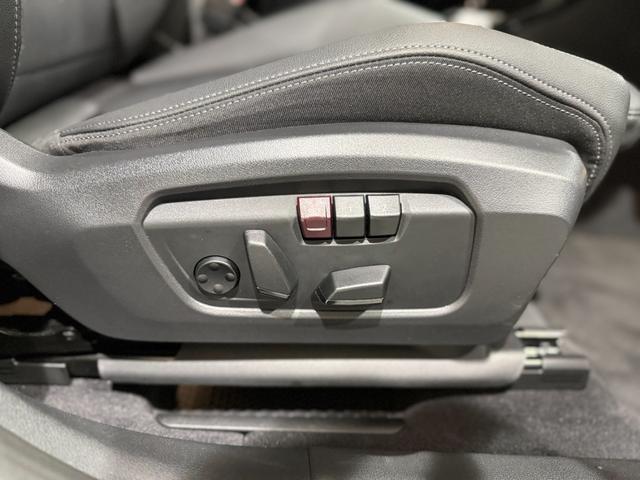X2 xDrive 20i Mスポーツハイラインパッケージ ハーマンカードンスピーカー ヘッドアップディスプレイ シートヒーター 360度カメラ 衝突被害軽減ブレーキ 障害物センサー LEDヘッドライト(5枚目)