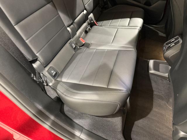 X2 xDrive 20i Mスポーツハイラインパッケージ ハーマンカードンスピーカー ヘッドアップディスプレイ シートヒーター 360度カメラ 衝突被害軽減ブレーキ 障害物センサー LEDヘッドライト(12枚目)