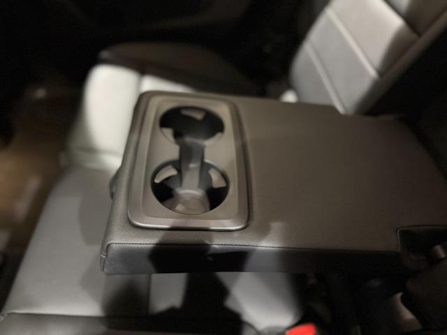 X2 xDrive 20i Mスポーツハイラインパッケージ ハーマンカードンスピーカー ヘッドアップディスプレイ シートヒーター 360度カメラ 衝突被害軽減ブレーキ 障害物センサー LEDヘッドライト(18枚目)