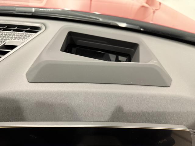 X2 xDrive 20i Mスポーツハイラインパッケージ ハーマンカードンスピーカー ヘッドアップディスプレイ シートヒーター 360度カメラ 衝突被害軽減ブレーキ 障害物センサー LEDヘッドライト(30枚目)