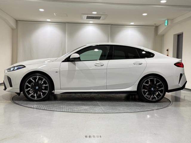 2シリーズ 220dグランクーペ Mスポーツハイラインパッケージ ハイラインパッケージ テクノロジーパッケージ harman/kardonスピーカー 純正ナビゲーション 360度カメラ アクティブクルーズコントロール 電動シート シートヒーター(52枚目)