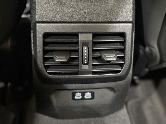 1シリーズ 120 Mスポーツ アルカンタラシート 純正ナビゲーション 電動シート シートヒーター 電動ゲート 駐車支援システム 360度カメラ アクティブクルーズコントロール(18枚目)