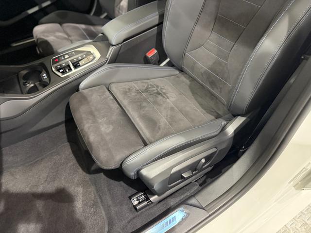 1シリーズ 120 Mスポーツ アルカンタラシート 純正ナビゲーション 電動シート シートヒーター 電動ゲート 駐車支援システム 360度カメラ アクティブクルーズコントロール(21枚目)