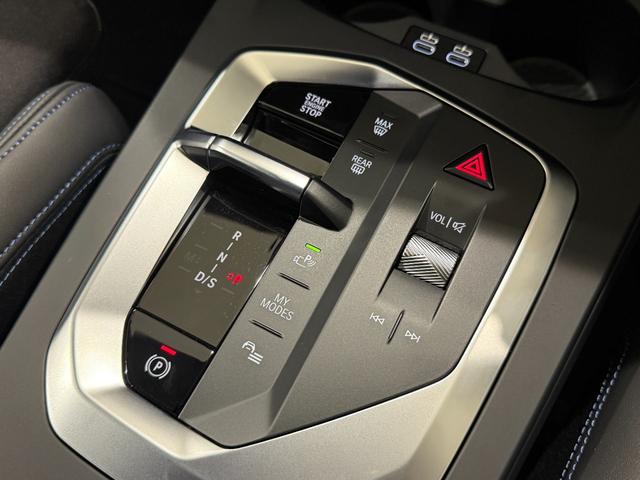 1シリーズ 120 Mスポーツ アルカンタラシート 純正ナビゲーション 電動シート シートヒーター 電動ゲート 駐車支援システム 360度カメラ アクティブクルーズコントロール(41枚目)