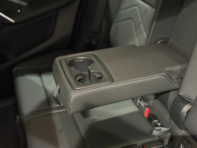 Ｘ１ ｘＤｒｉｖｅ　２０ｄ　ｘライン　３６０度カメラ　アクティブクルーズコントロール　障害物センサー　シートヒーター　オートトランク　電動シート　バックカメラ（13枚目）