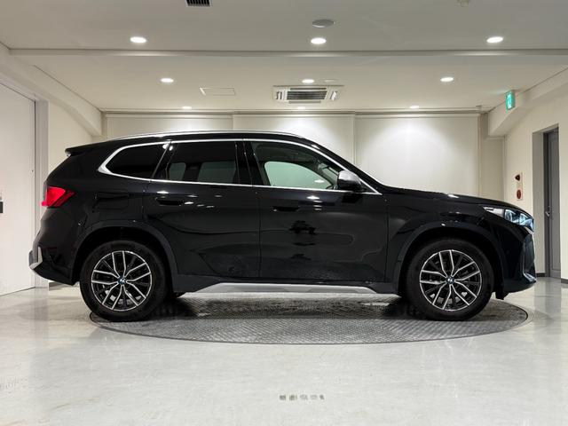 Ｘ１ ｘＤｒｉｖｅ　２０ｄ　ｘライン　３６０度カメラ　アクティブクルーズコントロール　障害物センサー　シートヒーター　オートトランク　電動シート　バックカメラ（38枚目）