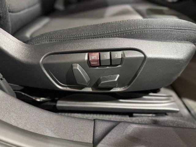 1シリーズ 118i プレイ 純正ナビゲーション 駐車支援システム アクティブクルーズコントロール LEDヘッドライト Bluetooth 電動シート 電動ゲート(5枚目)