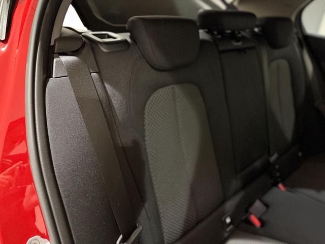 1シリーズ 118i プレイ 純正ナビゲーション 駐車支援システム アクティブクルーズコントロール LEDヘッドライト Bluetooth 電動シート 電動ゲート(10枚目)