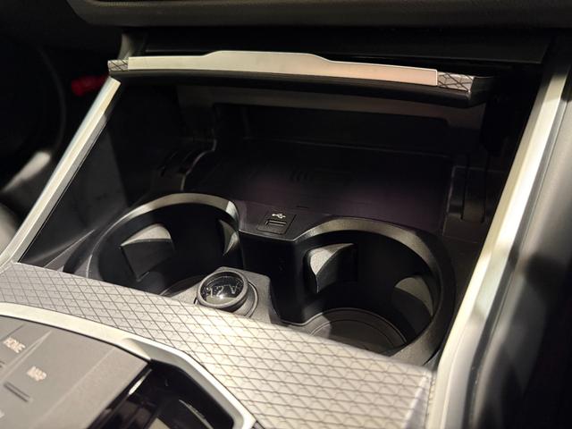 3シリーズ 320d xDriveMスポーツハイラインパッケージ ブラックレザーシート ヘッドアップディスプレイ アクティブクルーズコントロール ハンズオフシステム 駐車支援システム 純正ナビゲーションシステム 電動トランク LEDヘッドライト ETC(38枚目)