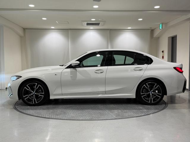 3シリーズ 320d xDriveMスポーツハイラインパッケージ ブラックレザーシート ヘッドアップディスプレイ アクティブクルーズコントロール ハンズオフシステム 駐車支援システム 純正ナビゲーションシステム 電動トランク LEDヘッドライト ETC(56枚目)