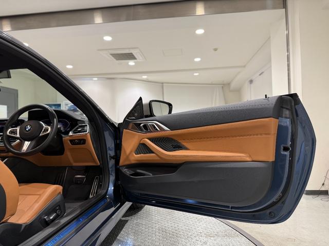 ４シリーズ Ｍ４４０ｉ　ｘＤｒｉｖｅクーペ　ｈａｒｍａｎ／ｋａｒｄｏｎスピーカー　コニャックレザー　サンルーフ　ヘッドアップディスプレイ　純正ナビゲーション　駐車支援システム　アクティブクルーズコントロール（7枚目）