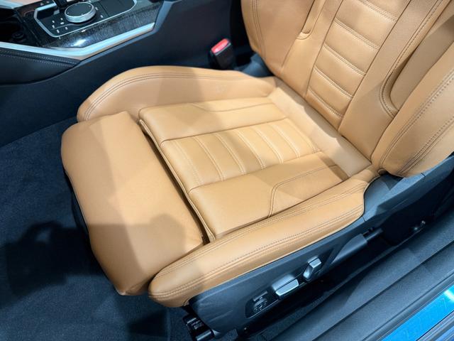 ４シリーズ Ｍ４４０ｉ　ｘＤｒｉｖｅクーペ　ｈａｒｍａｎ／ｋａｒｄｏｎスピーカー　コニャックレザー　サンルーフ　ヘッドアップディスプレイ　純正ナビゲーション　駐車支援システム　アクティブクルーズコントロール（20枚目）