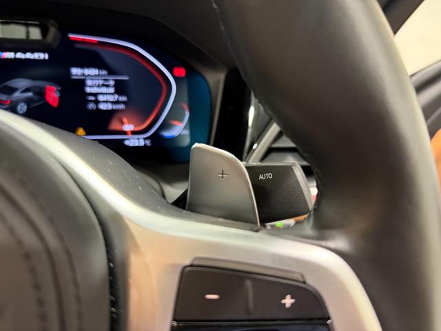 ４シリーズ Ｍ４４０ｉ　ｘＤｒｉｖｅクーペ　ｈａｒｍａｎ／ｋａｒｄｏｎスピーカー　コニャックレザー　サンルーフ　ヘッドアップディスプレイ　純正ナビゲーション　駐車支援システム　アクティブクルーズコントロール（24枚目）