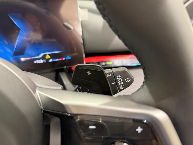 5シリーズ 523d xDriveツーリング Mスポーツ コンフォートパッケージ 4ゾーンエアコン 純正ナビゲーション 駐車支援システム アクティブクルーズコントロール 360度カメラ LEDヘッドライト アイコニックグロー(26枚目)