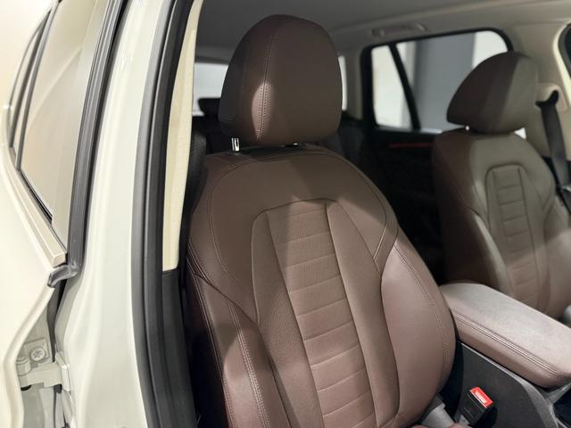 X3 xDrive 20d ブラウンレザーシート 純正ナビ 360度カメラ アクティブクルーズコントロール 電動トランク シートヒーター 駐車支援システム LEDヘッドライト ETC(3枚目)