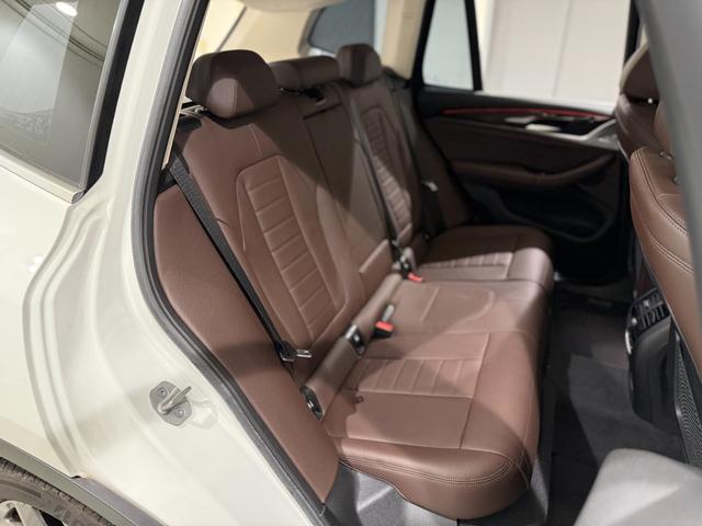 X3 xDrive 20d ブラウンレザーシート 純正ナビ 360度カメラ アクティブクルーズコントロール 電動トランク シートヒーター 駐車支援システム LEDヘッドライト ETC(9枚目)