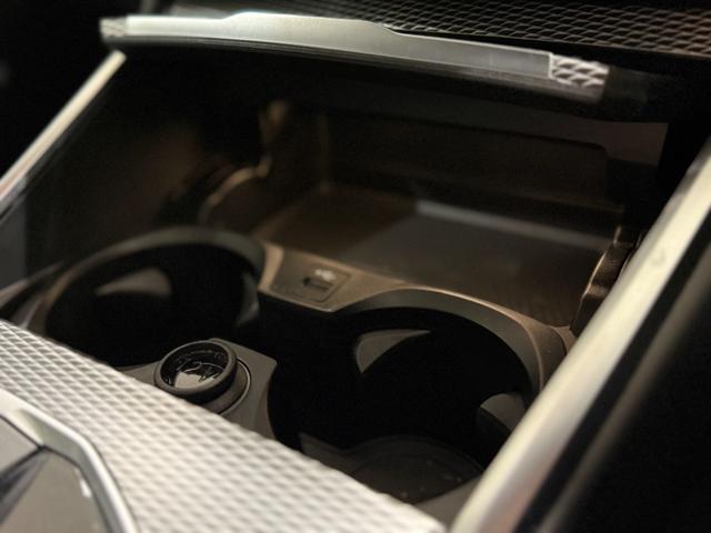 3シリーズ 318i Mスポーツ アクティブクルーズコントロール 衝突被害軽減ブレーキ 障害物センサー 360度カメラ フロントカメラ LEDヘッドライト(45枚目)