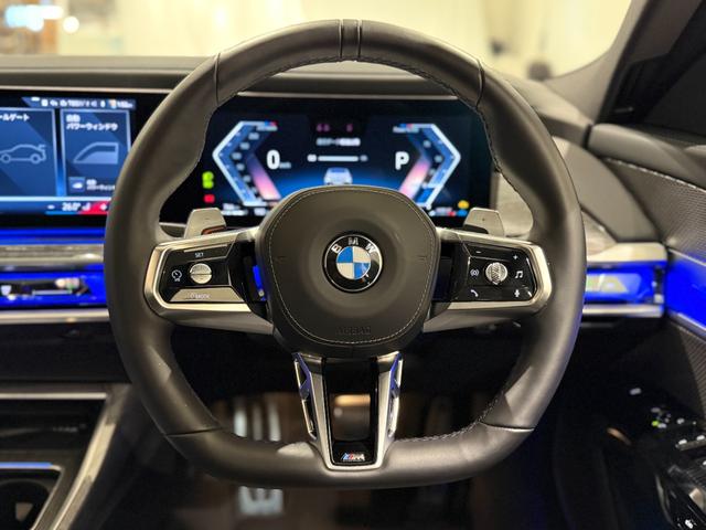 7シリーズ 740d xDrive Mスポーツ ブラックレザーシート Bowers&Wilkinsスピーカー シートマッサージ 純正ナビゲーション 駐車支援システム シートヒーター シートエアコン 360度カメラ(26枚目)