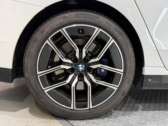 7シリーズ 740d xDrive Mスポーツ ブラックレザーシート Bowers&Wilkinsスピーカー シートマッサージ 純正ナビゲーション 駐車支援システム シートヒーター シートエアコン 360度カメラ(64枚目)