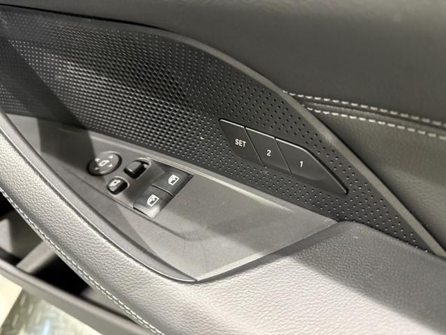 4シリーズ 420iクーペ Mスポーツ ブラックレザーシート 360度カメラ アクティブクルーズコントロール ハンズオフシステム 駐車支援システム シートヒーター 純正ナビ Bluetooth LEDヘッドライト ETC(8枚目)