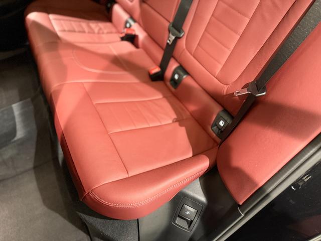 ＢＭＷカードをご存知ですか？ＢＭＷをお乗りのお客様には大変お得なカードとなっております。ポイントももちろんですがロードワークサービスが付いておりいざという時には役立つカード！それがＢＭＷカードです♪