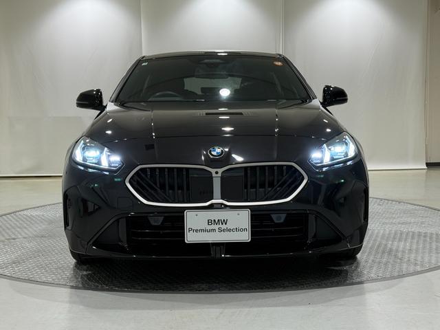 1シリーズ 120 Mスポーツ ハイラインパッケージ アクティブクルーズコントロール 360度カメラ カーブドディスプレイ 純正ナビゲーションシステム ヘッドアップディスプレイ ハーマンカードンスピーカー LEDヘッドライト ETC Bluetooth(42枚目)