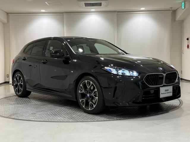 1シリーズ 120 Mスポーツ ハイラインパッケージ アクティブクルーズコントロール 360度カメラ カーブドディスプレイ 純正ナビゲーションシステム ヘッドアップディスプレイ ハーマンカードンスピーカー LEDヘッドライト ETC Bluetooth(43枚目)