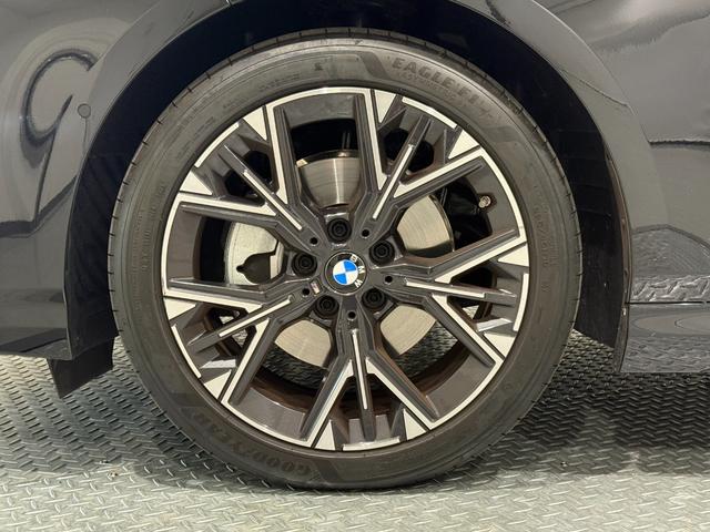 1シリーズ 120 Mスポーツ ハイラインパッケージ アクティブクルーズコントロール 360度カメラ カーブドディスプレイ 純正ナビゲーションシステム ヘッドアップディスプレイ ハーマンカードンスピーカー LEDヘッドライト ETC Bluetooth(50枚目)