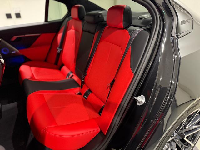 M5 Bowers & Wilkinsスピーカー フロント・リアシートヒーターベンチレーションシート 電動トランク 360度カメラ LEDヘッドライト(15枚目)