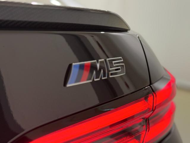 M5 Bowers & Wilkinsスピーカー フロント・リアシートヒーターベンチレーションシート 電動トランク 360度カメラ LEDヘッドライト(62枚目)