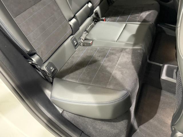 iX1 eDrive 20 Mスポーツ アルカンタラシート ヘッドアップディスプレイ 純正ナビゲーション 360度カメラ 駐車支援システム 電動シート 電動ゲート アンビエントライト シートヒーター(11枚目)