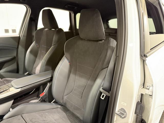 iX1 eDrive 20 Mスポーツ アルカンタラシート ヘッドアップディスプレイ 純正ナビゲーション 360度カメラ 駐車支援システム 電動シート 電動ゲート アンビエントライト シートヒーター(20枚目)