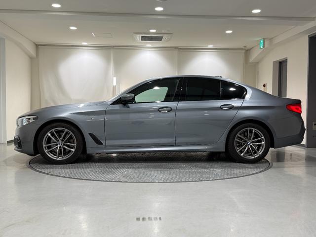５シリーズ ５２３ｄ　ｘＤｒｉｖｅＭスポーツエディションジョイ＋　純正ナビゲーション　駐車支援システム　アクティブクルーズコントロール　ヘッドアップディスプレイ　電動シート　Ｂｌｕｅｔｏｏｔｈ（52枚目）