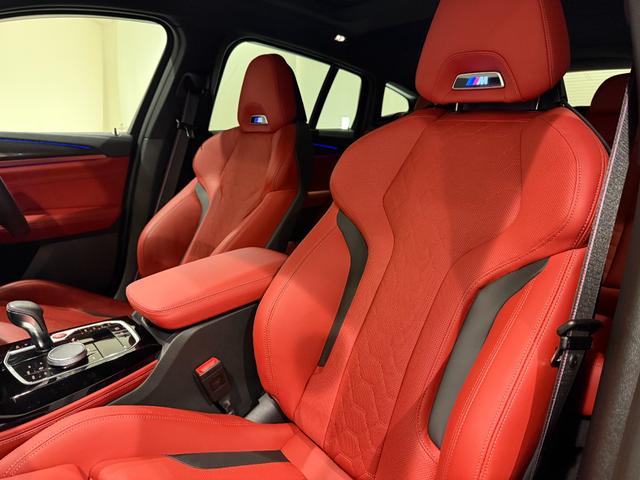 X4 M コンペティション セレクトパッケージ カーボンインテリア サンルーフ ステアリングヒーター 赤レザー ハーマンカードン シートエアコン シートヒーター 360度カメラ アクティブクルーズコントロール LEDヘッドライト(16枚目)