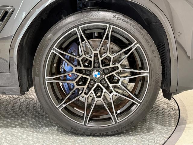 X4 M コンペティション セレクトパッケージ カーボンインテリア サンルーフ ステアリングヒーター 赤レザー ハーマンカードン シートエアコン シートヒーター 360度カメラ アクティブクルーズコントロール LEDヘッドライト(49枚目)