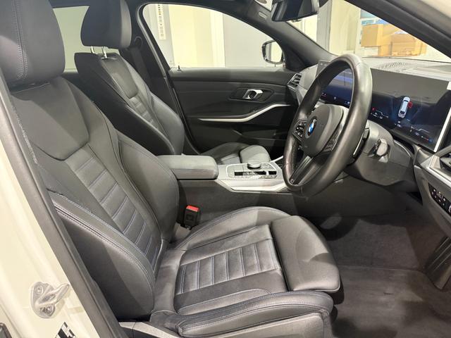 3シリーズ 320dxDriveツーリングMスポーツEDシャドー カーブドディスプレイ ヘッドアップディスプレイ 360度カメラ フロントカメラ 19インチホイール シートヒーター 衝突被害軽減ブレーキ アクティブクルーズコントロール 障害物センサー(2枚目)