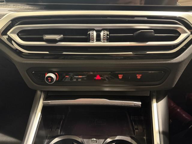 3シリーズ 320dxDriveツーリングMスポーツEDシャドー カーブドディスプレイ ヘッドアップディスプレイ 360度カメラ フロントカメラ 19インチホイール シートヒーター 衝突被害軽減ブレーキ アクティブクルーズコントロール 障害物センサー(27枚目)