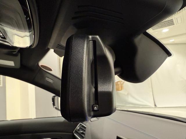 3シリーズ 320dxDriveツーリングMスポーツEDシャドー カーブドディスプレイ ヘッドアップディスプレイ 360度カメラ フロントカメラ 19インチホイール シートヒーター 衝突被害軽減ブレーキ アクティブクルーズコントロール 障害物センサー(30枚目)