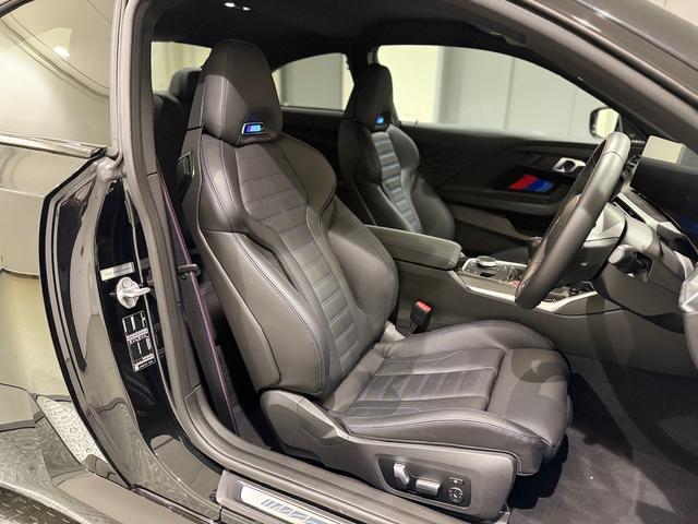 M2 ベースグレード 6速マニュアル ヘッドアップディスプレイ ブラックレザーシート Bluetooth 純正ナビゲーションシステム カーブドディスプレイ バックカメラ(2枚目)