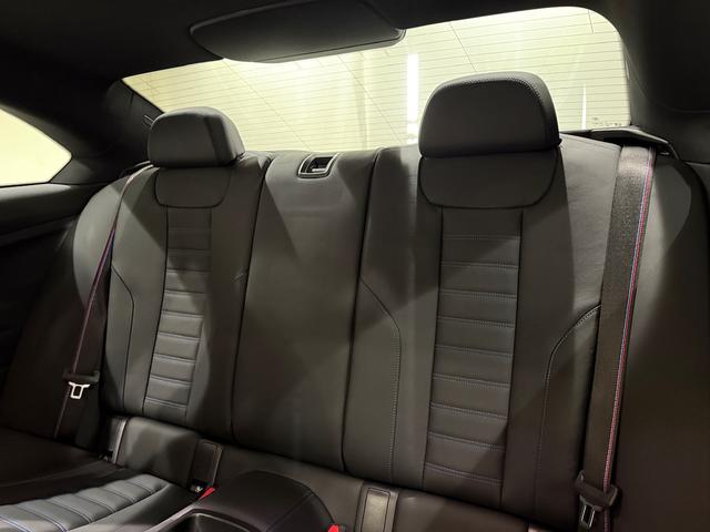 M2 ベースグレード 6速マニュアル ヘッドアップディスプレイ ブラックレザーシート Bluetooth 純正ナビゲーションシステム カーブドディスプレイ バックカメラ(15枚目)