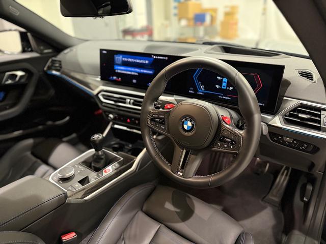 M2 ベースグレード 6速マニュアル ヘッドアップディスプレイ ブラックレザーシート Bluetooth 純正ナビゲーションシステム カーブドディスプレイ バックカメラ(21枚目)