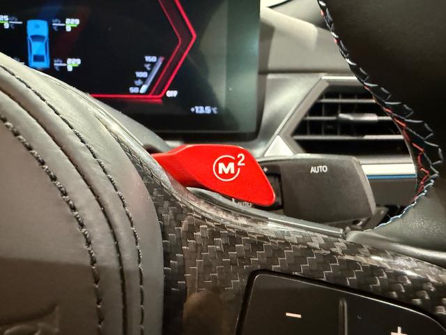 M2 ベースグレード 6速マニュアル ヘッドアップディスプレイ ブラックレザーシート Bluetooth 純正ナビゲーションシステム カーブドディスプレイ バックカメラ(24枚目)