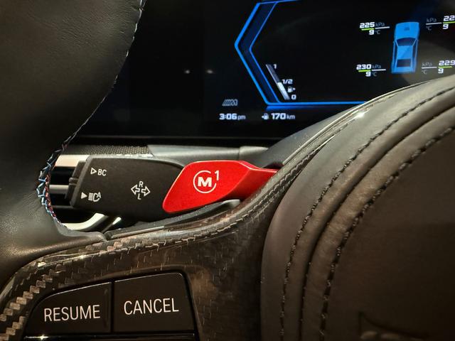 M2 ベースグレード 6速マニュアル ヘッドアップディスプレイ ブラックレザーシート Bluetooth 純正ナビゲーションシステム カーブドディスプレイ バックカメラ(27枚目)