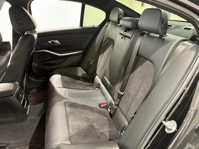 3シリーズ 330e Mスポーツ 360度カメラ アクティブクルーズコントロール 駐車支援システム 電動トランク カーブドディスプレイ ETC LEDヘッドライト(12枚目)