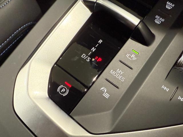 1シリーズ 120 Mスポーツ 純正ナビ ヘッドアップディスプレイ 電動トランク アクティブクルーズコントロール 電動シート カーブドディスプレイ LEDヘッドライト 360度カメラ(41枚目)